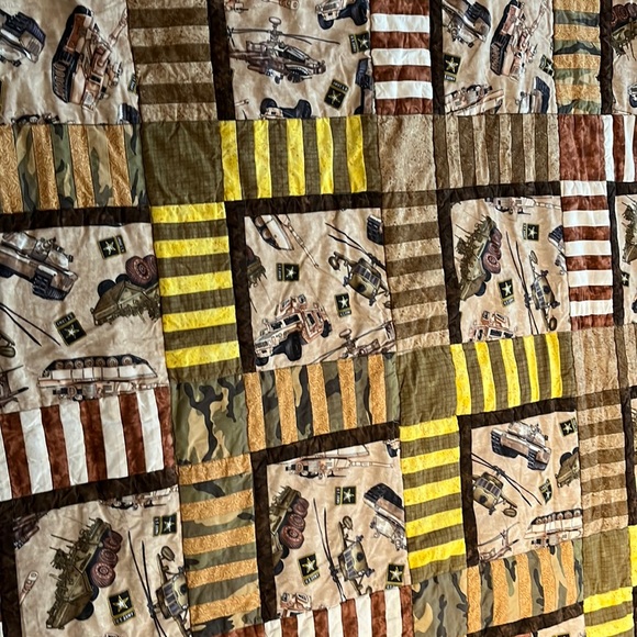 Other - Army Quilt Throw